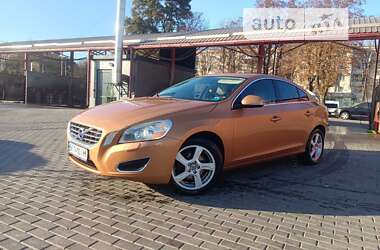 Седан Volvo S60 2011 в Ровно