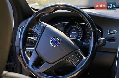 Седан Volvo S60 2014 в 