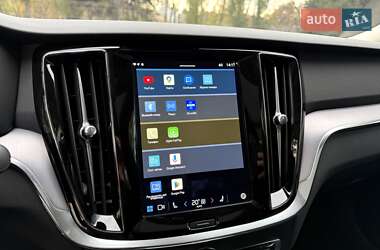 Седан Volvo S60 2024 в 