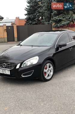 Седан Volvo S60 2013 в Броварах