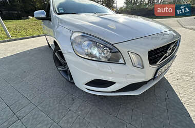 Седан Volvo S60 2010 в 
