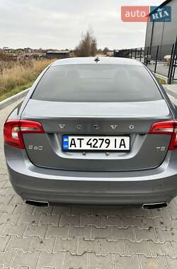 Седан Volvo S60 2015 в Івано-Франківську