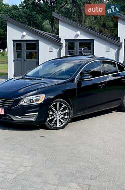 Седан Volvo S60 2014 в 