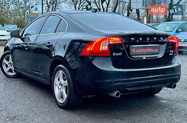 Седан Volvo S60 2012 в Белогородке