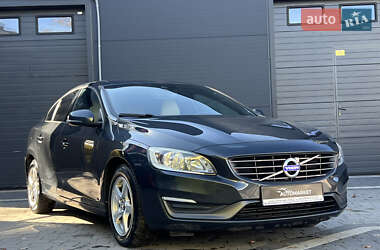 Седан Volvo S60 2014 в Ивано-Франковске