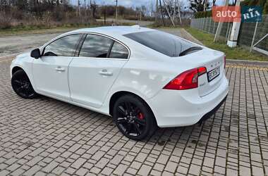 Седан Volvo S60 2013 в Львові