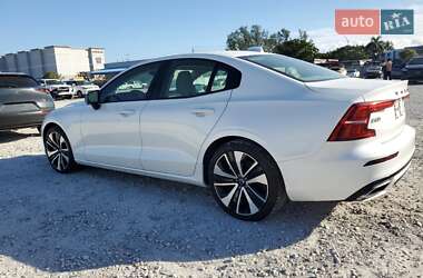 Седан Volvo S60 2022 в 