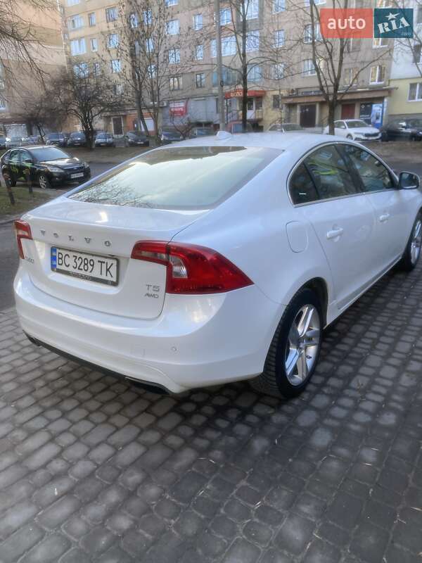 Седан Volvo S60 2014 в Львові фото 9 Седан Volvo S60 2014 в Львові