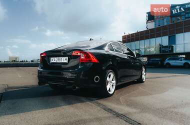 Седан Volvo S60 2014 в Києві