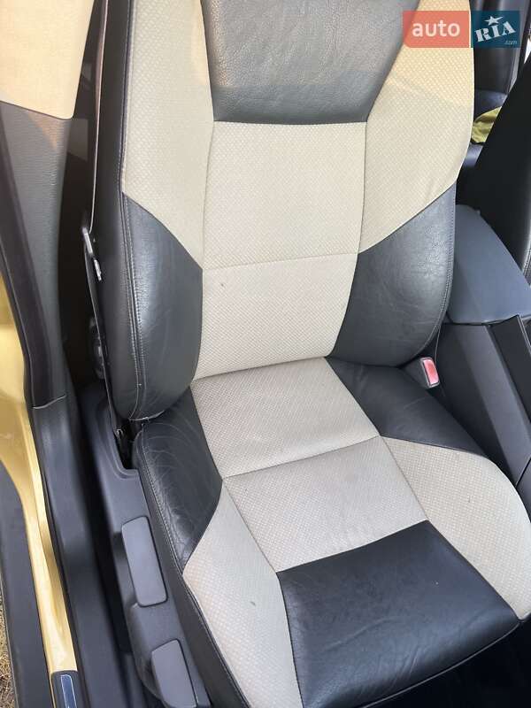 Седан Volvo S60 2001 в Краснограді