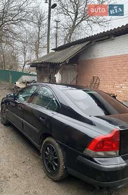 Седан Volvo S60 2002 в Оратові