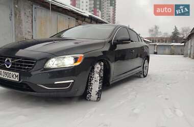 Седан Volvo S60 2016 в Києві