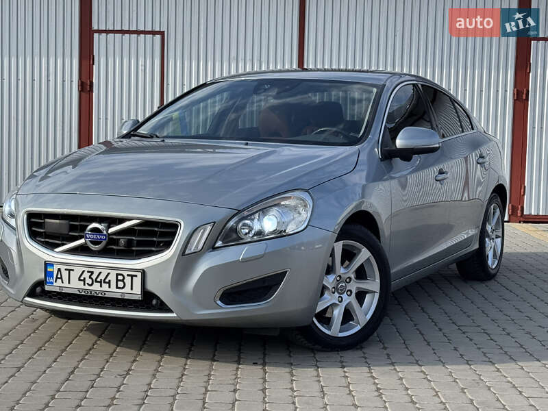 Седан Volvo S60 2011 в Коломые