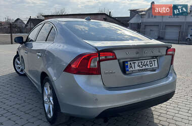 Седан Volvo S60 2011 в Коломые