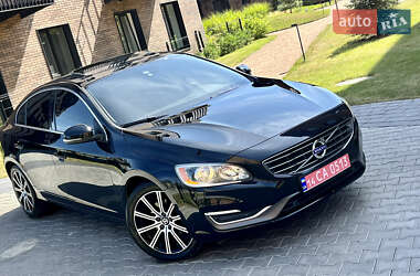 Седан Volvo S60 2016 в Ивано-Франковске