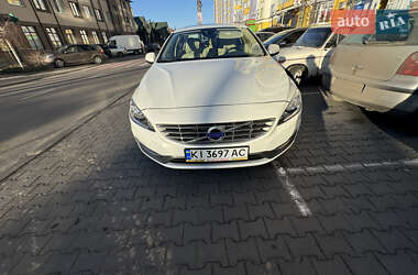 Седан Volvo S60 2014 в Києві