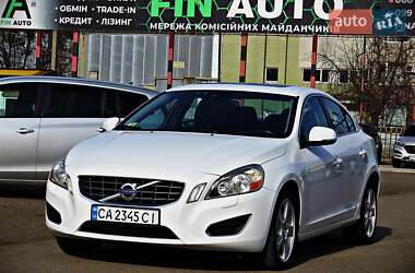 Седан Volvo S60 2013 в Черкасах