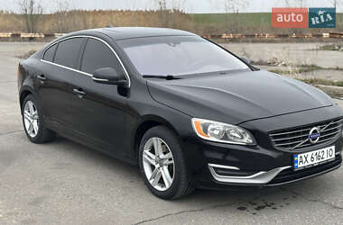 Седан Volvo S60 2013 в Киеве