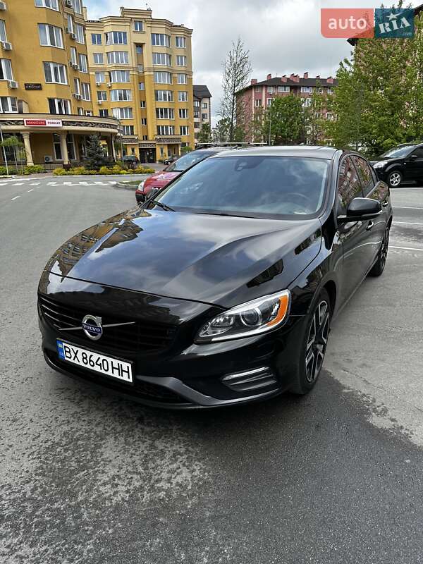 Седан Volvo S60 2017 в Софиевской Борщаговке