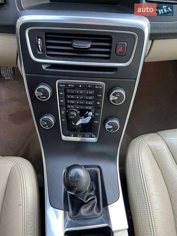 Седан Volvo S60 2011 в Львове фото 20 Седан Volvo S60 2011 в Львове