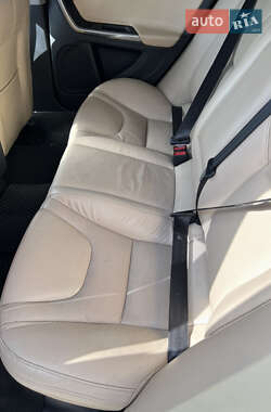 Седан Volvo S60 2011 в 