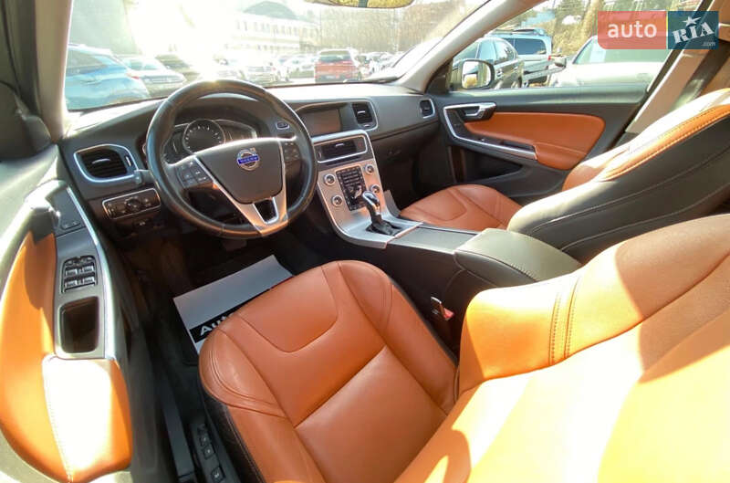 Седан Volvo S60 2017 в Виннице