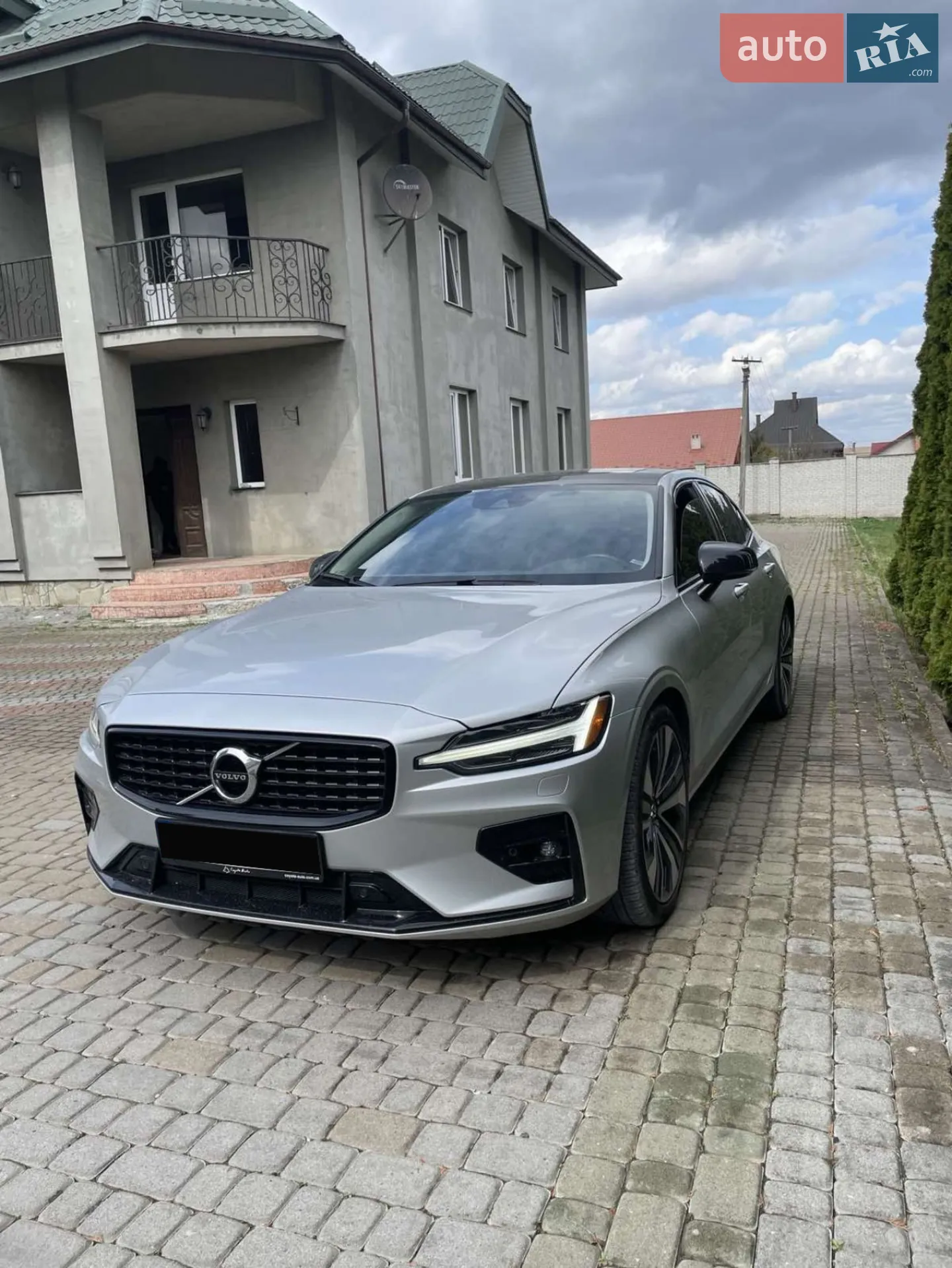 2022 Volvo S60 - мініатюра 7