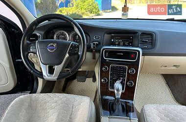 Седан Volvo S60 2013 в 