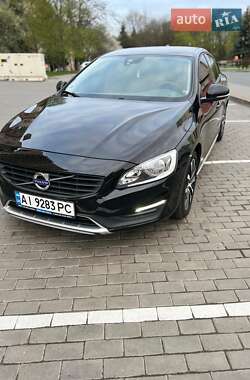 Седан Volvo S60 2017 в 