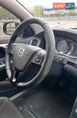 Седан Volvo S60 2017 в 
