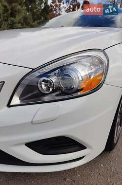 Седан Volvo S60 2011 в Харькове