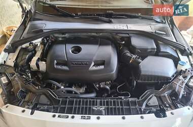 Седан Volvo S60 2015 в 