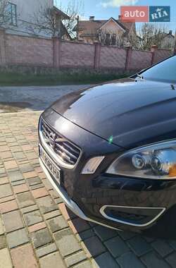 Седан Volvo S60 2011 в 