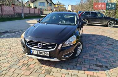 Седан Volvo S60 2011 в 