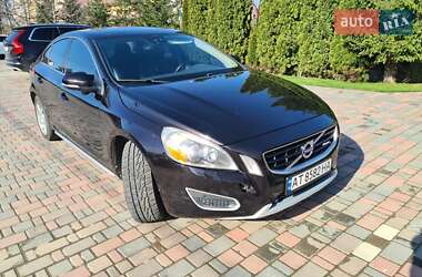 Седан Volvo S60 2011 в 