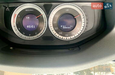 Седан Volvo S60 2012 в 