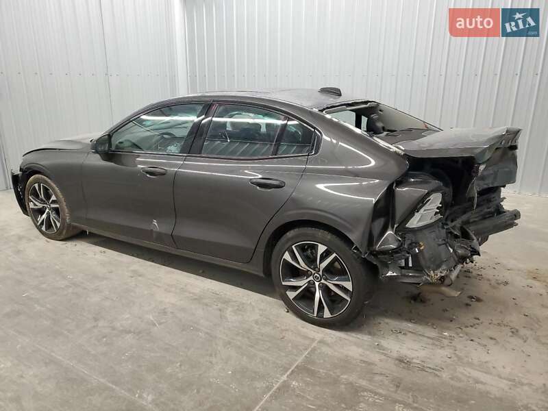 Седан Volvo S60 2024 в Києві