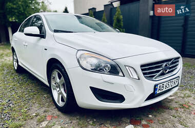 Седан Volvo S60 2011 в 