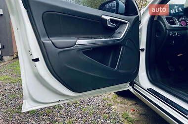 Седан Volvo S60 2011 в 