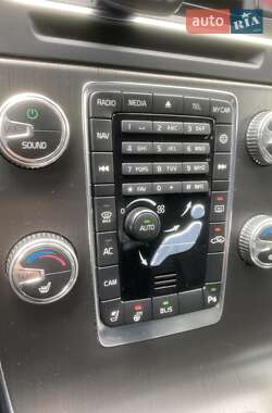 Седан Volvo S60 2014 в 