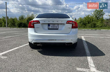 Седан Volvo S60 2015 в 