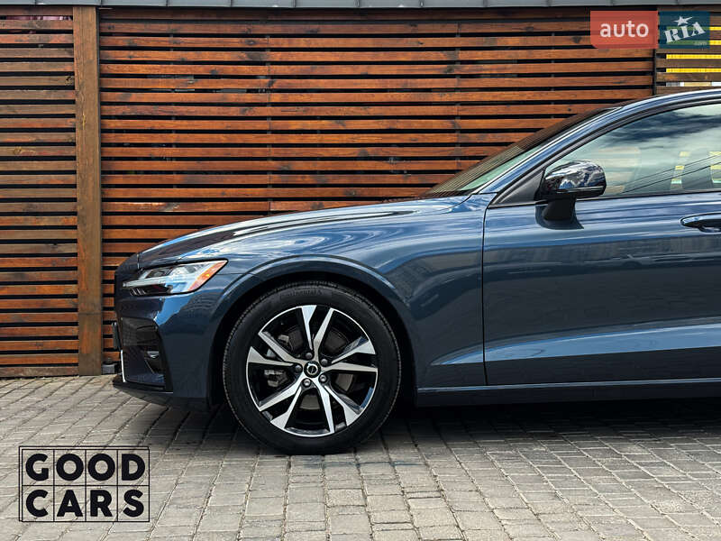 Седан Volvo S60 2024 в Одессе