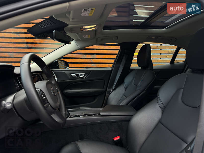 Седан Volvo S60 2024 в Одессе