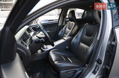 Седан Volvo S60 2014 в 