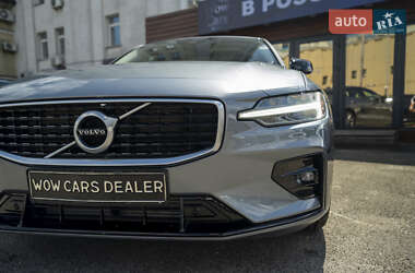 Седан Volvo S60 2021 в 