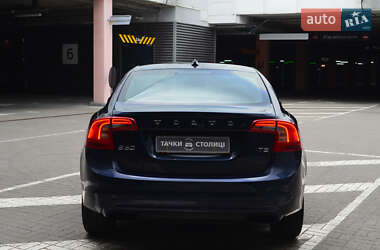 Седан Volvo S60 2014 в 