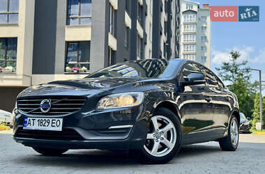 Седан Volvo S60 2014 в 