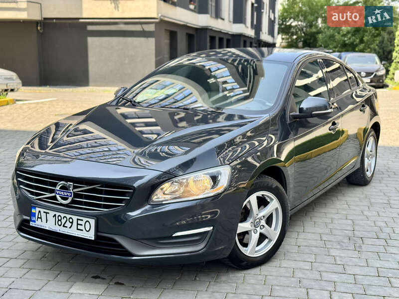Седан Volvo S60 2014 в Ивано-Франковске