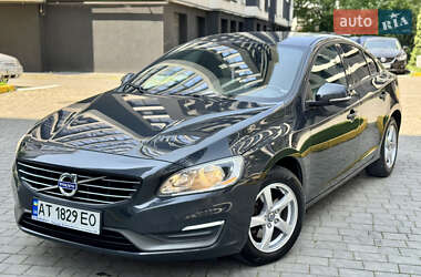 Седан Volvo S60 2014 в 