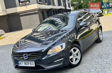 Седан Volvo S60 2014 в 